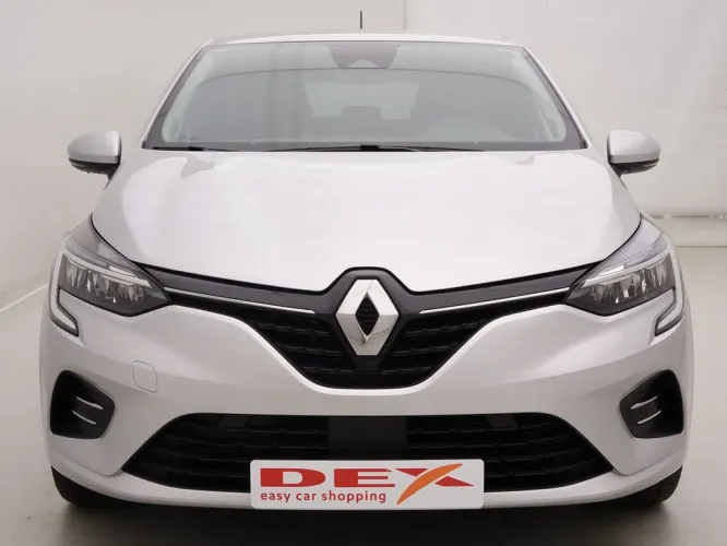 Renault Clio 1.6 E-Tech HEV 140 Look + Carplay + Virtual + LED Lights + Camera Image 2