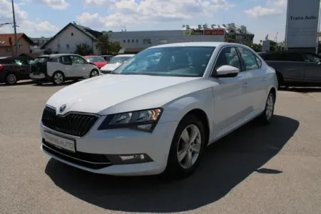 Škoda Superb 1.6 TDi DSG *NAVIGACIJA*