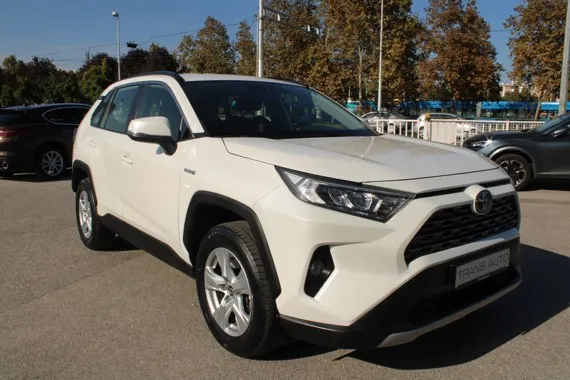 Toyota RAV4 2.5 Hybrid 4x4 AUTOMATIK *NAVIGACIJA,KAMERA* Image 3